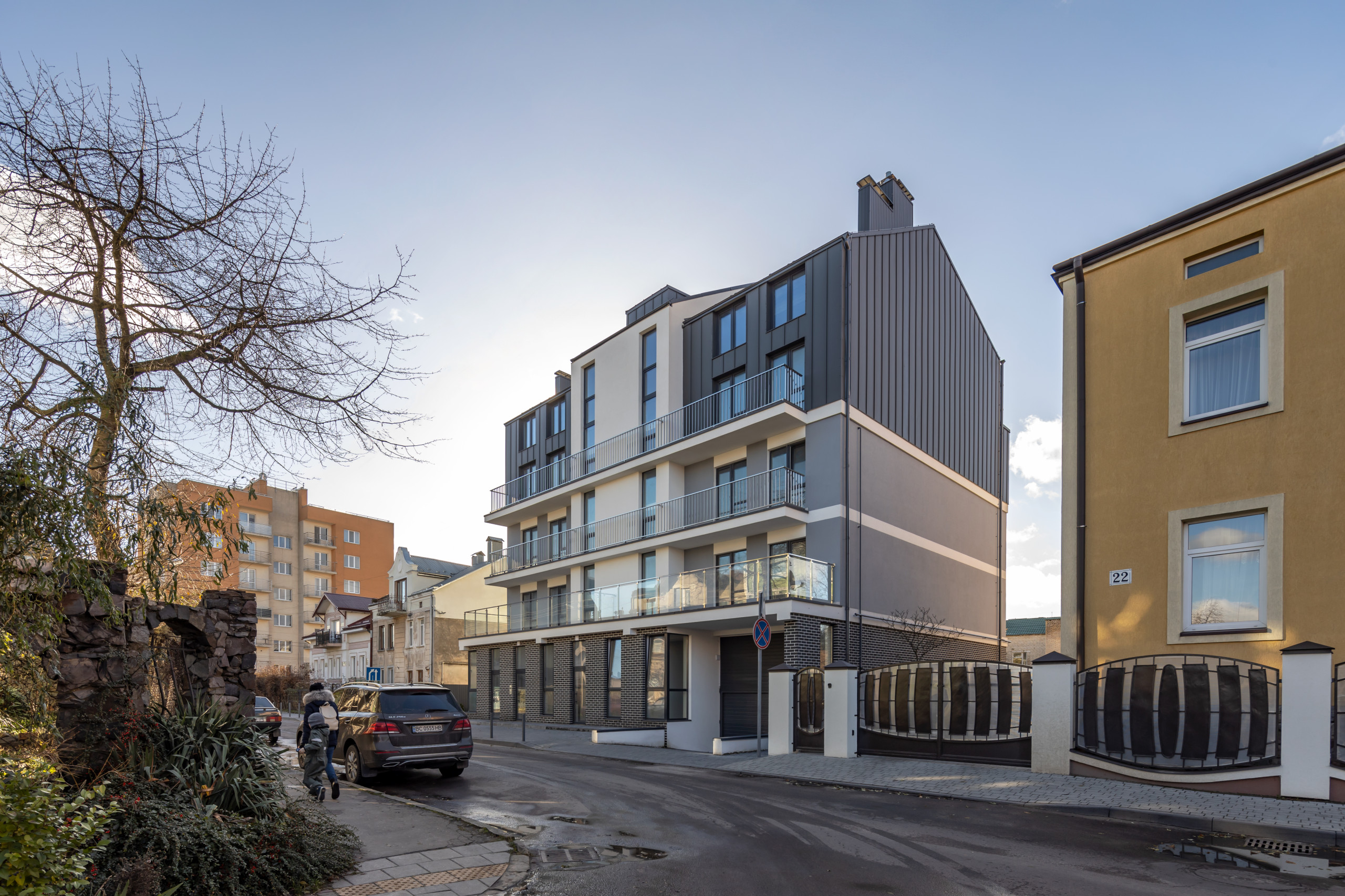 Residential complex on Conductorska