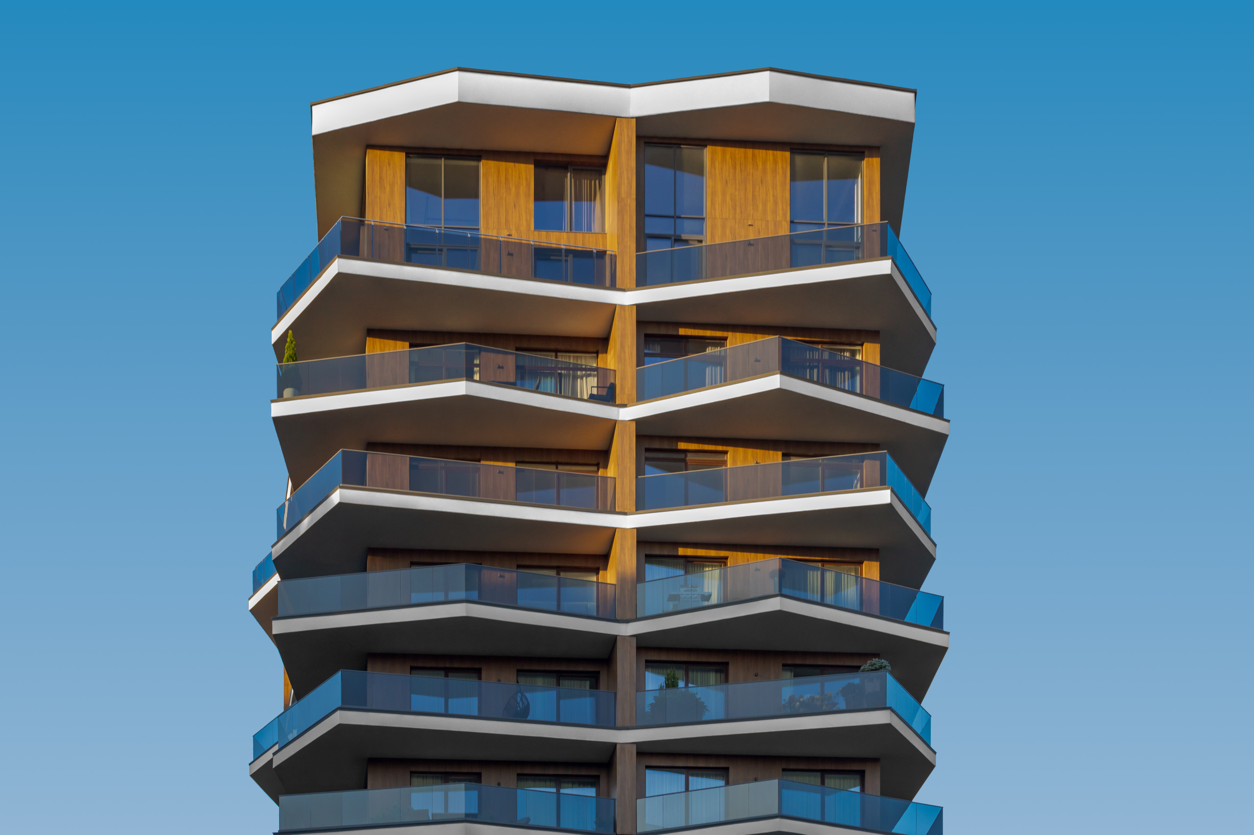 Avalon Lux