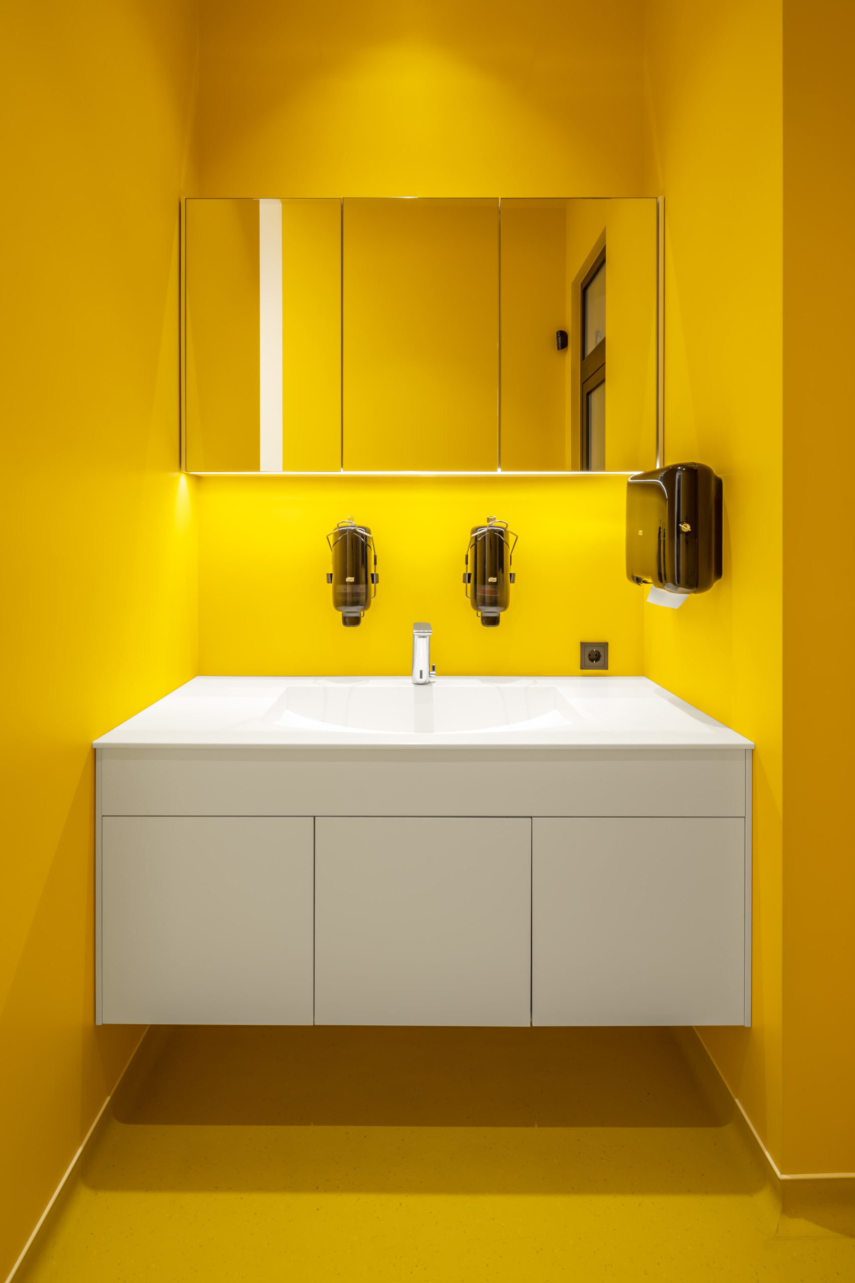 Solonko Sovyak Dentistry Center