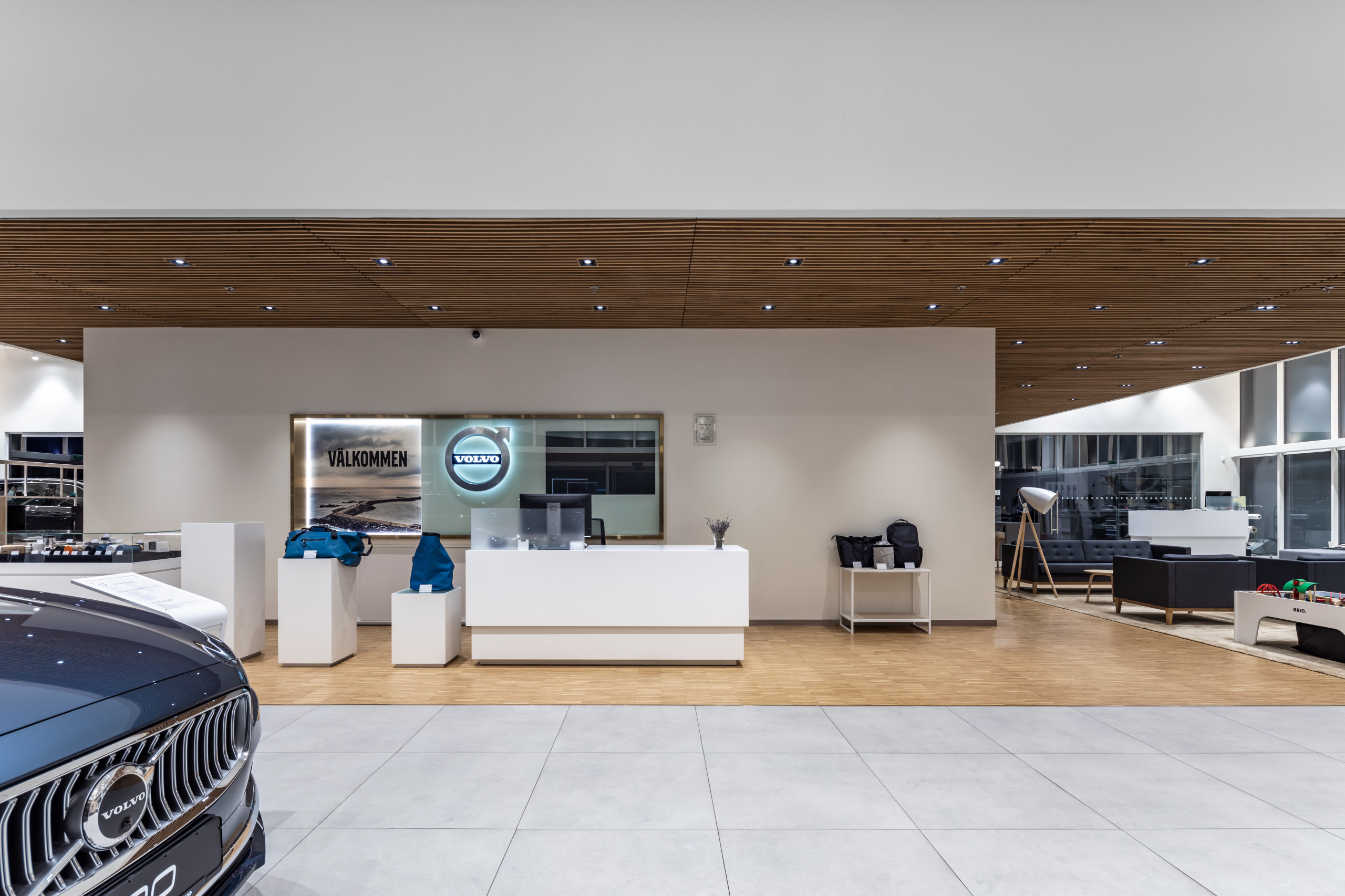 Volvo Car Львів