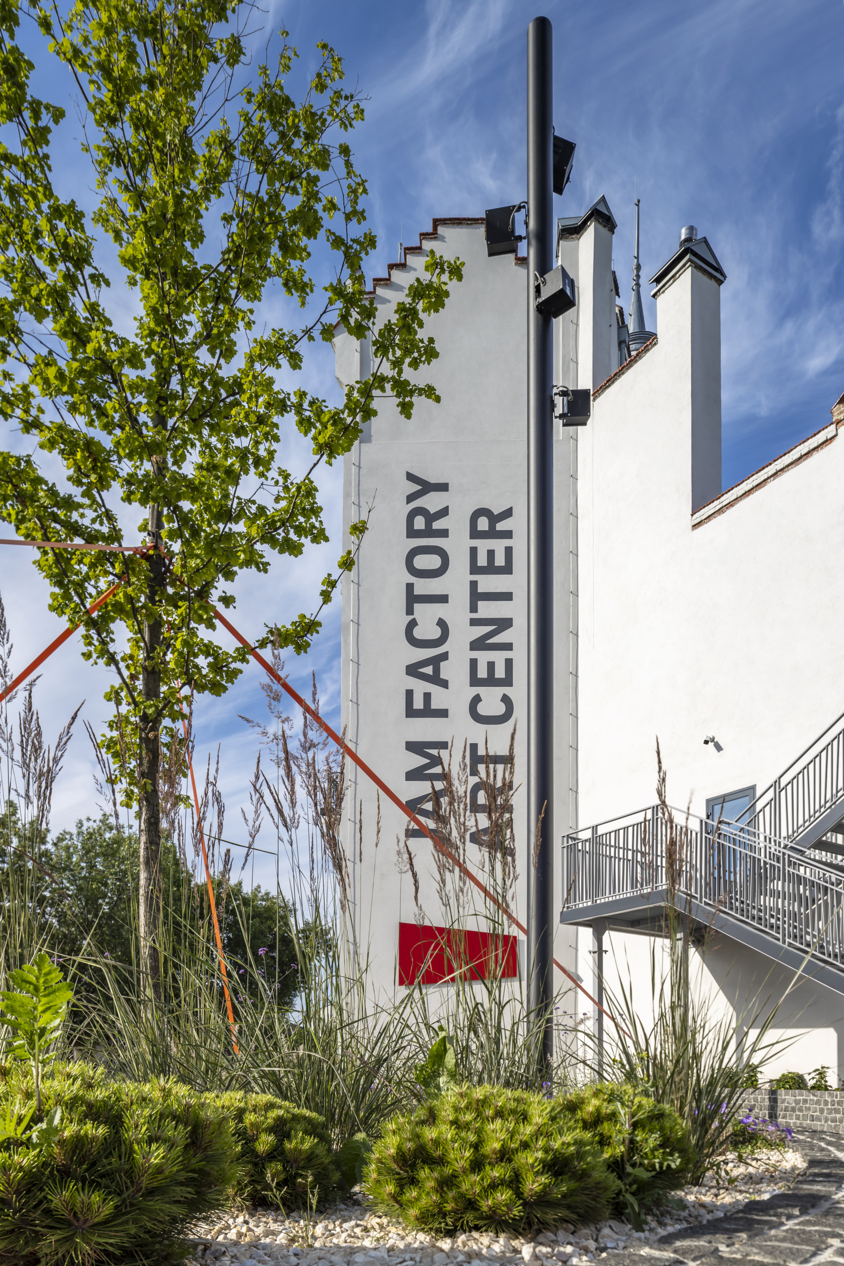Jam Factory Art Center