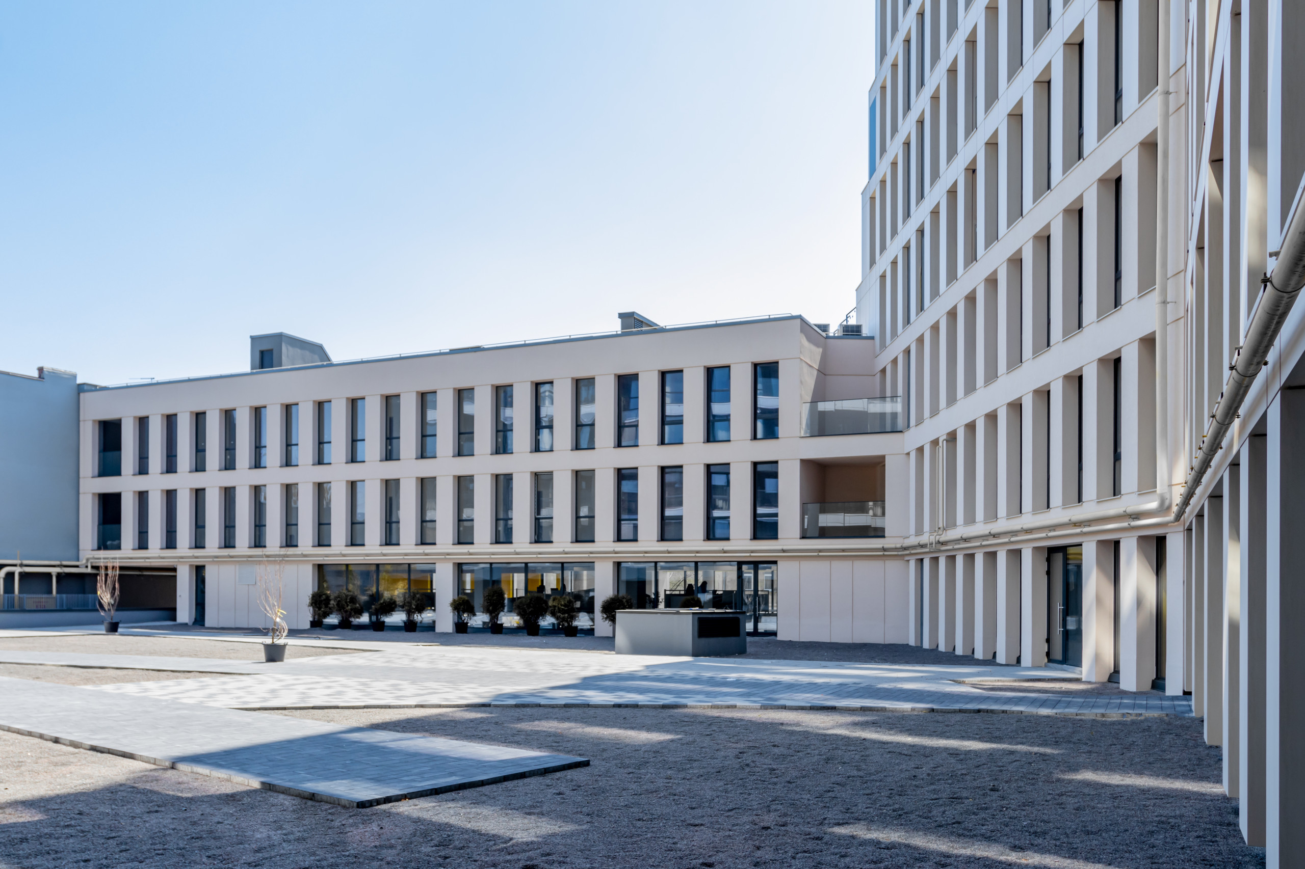 Forum Apartments