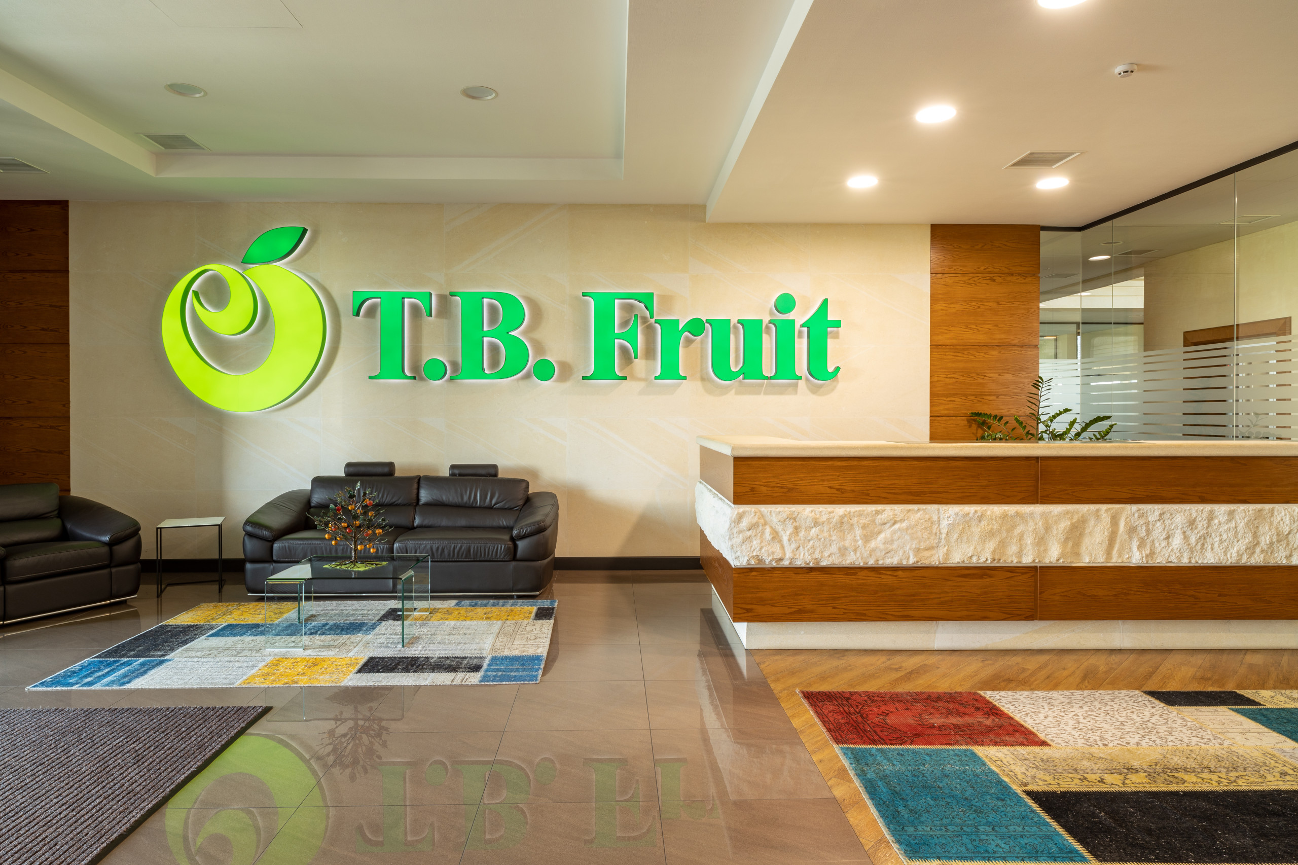 T.B. Fruit Головний офіс