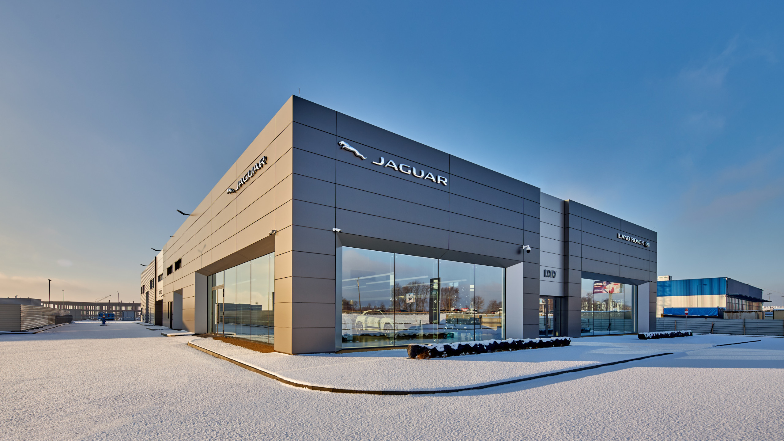 Jaguar Land Rover Львів