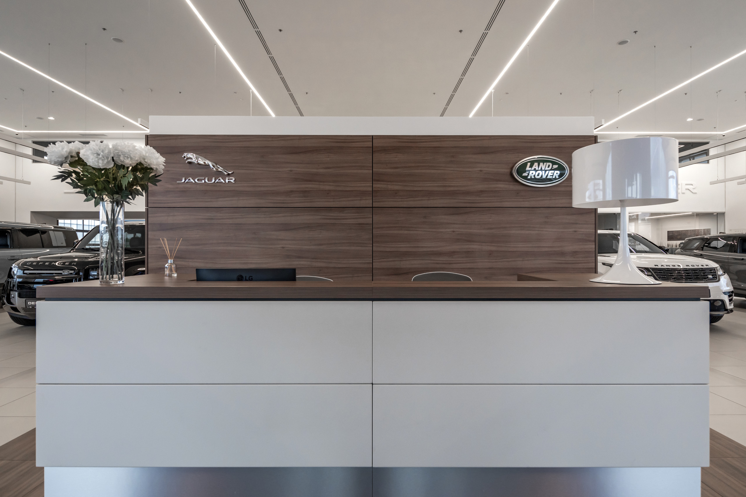 Jaguar Land Rover Львів