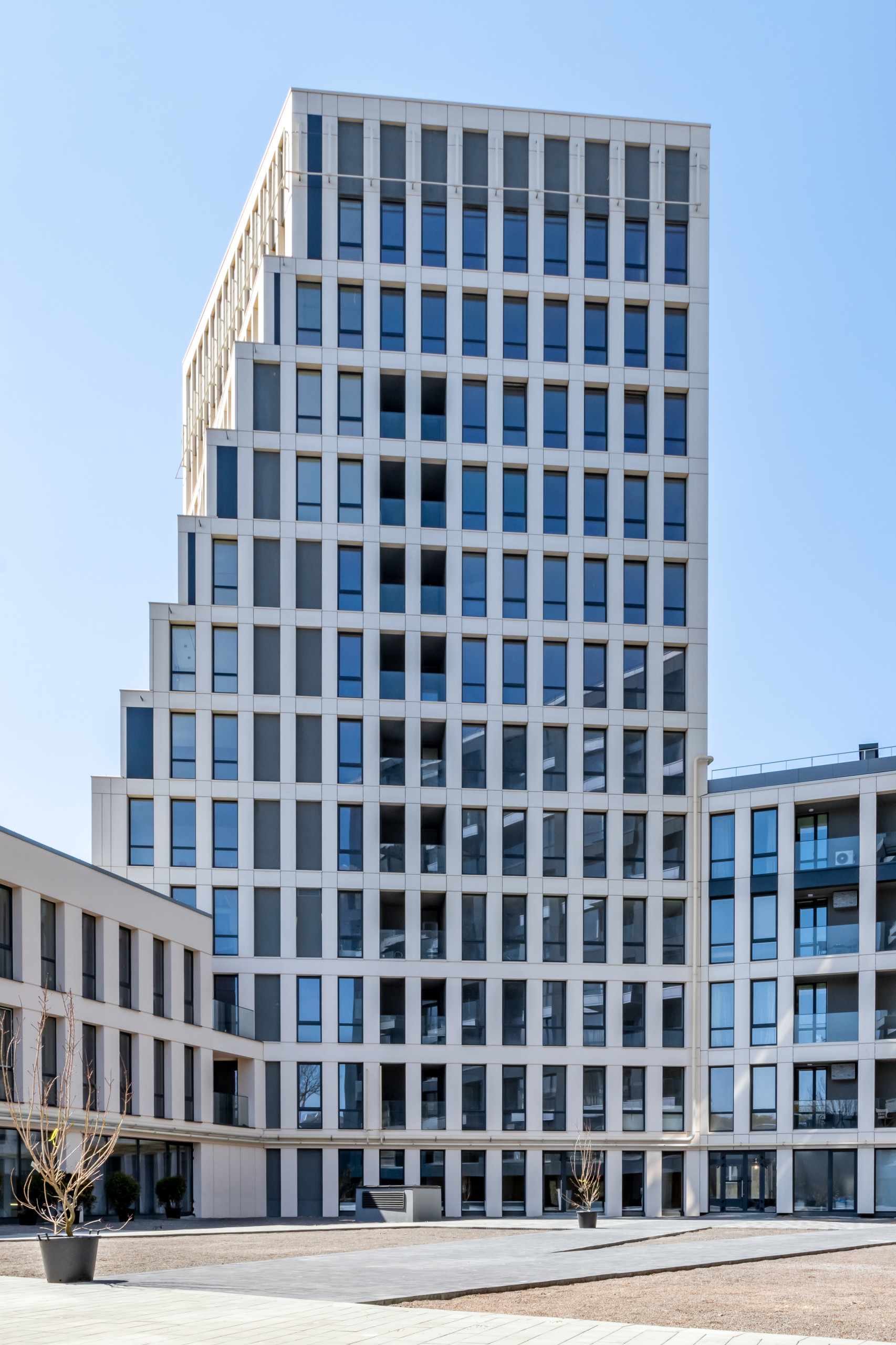 Forum Apartments