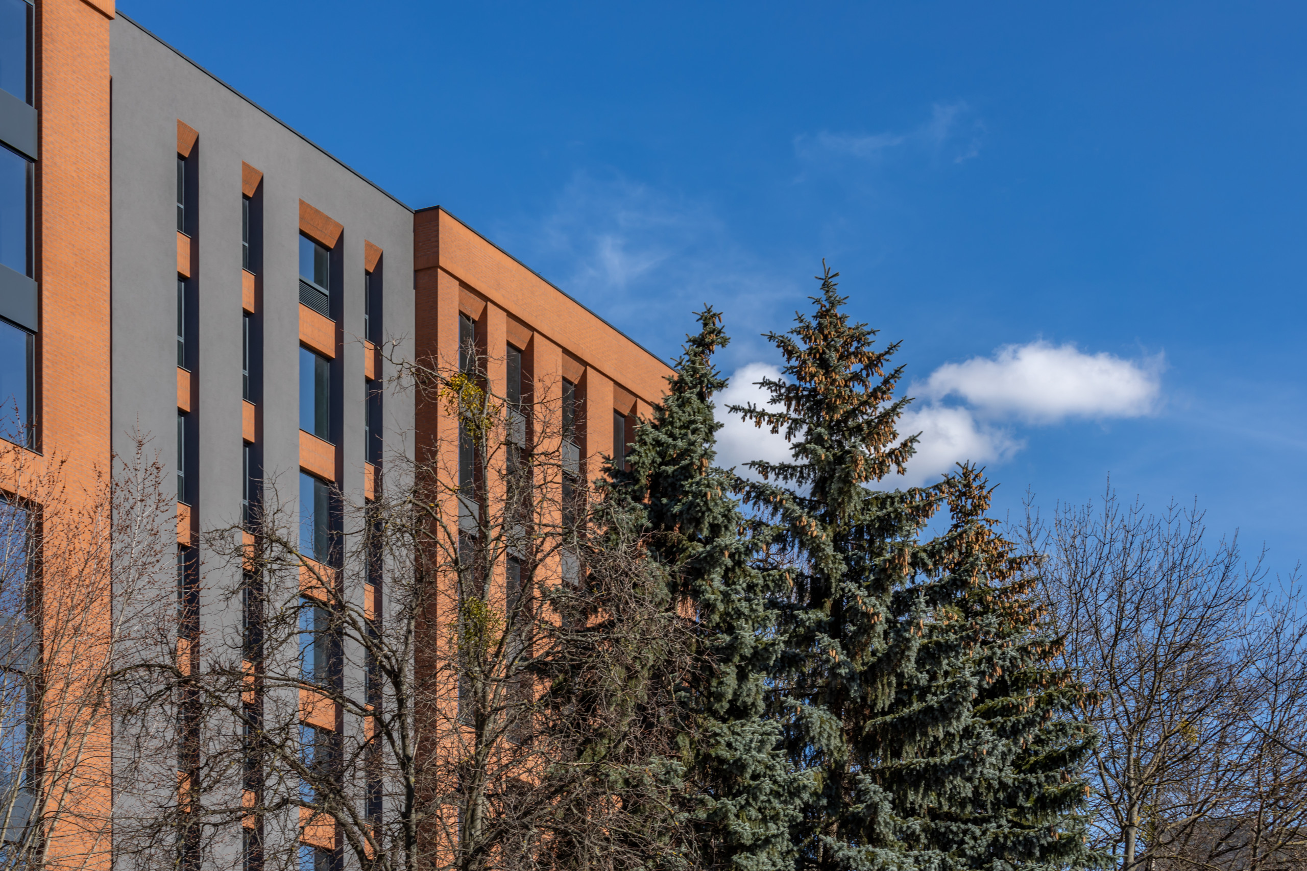 Kristal Plaza бізнес-центр та апарт-готель