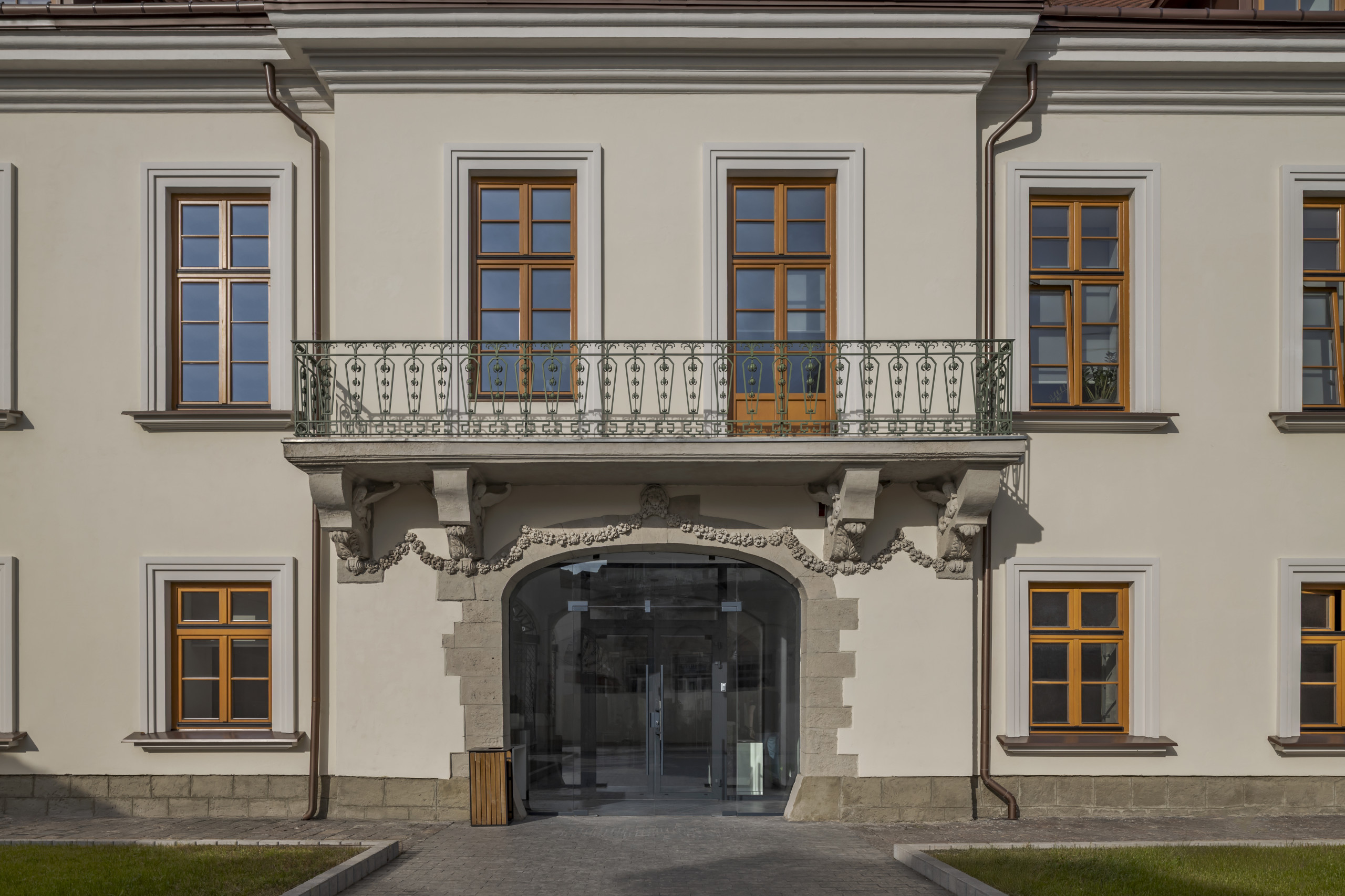 РІЕЛ офісний центр та відділ продажу компанії